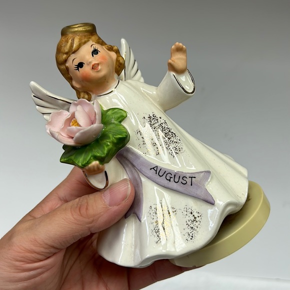 Vintage Sankyo Japan AUGUST  Birthday Angel on wind up music stand playing HBD - Picture 13 of 13